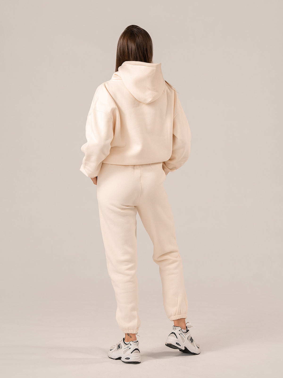 Teplákové soupravy se stahovacími šňůrkami - vanilkové