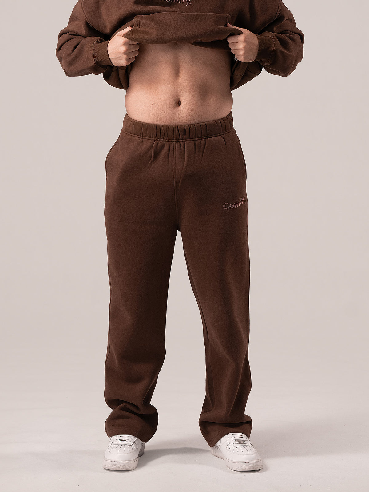 Teplákové soupravy rovného střihu - čokoládová